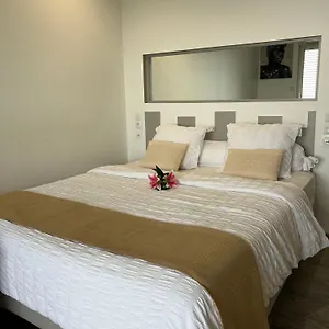 https://lady-laying.comcaribbean.com